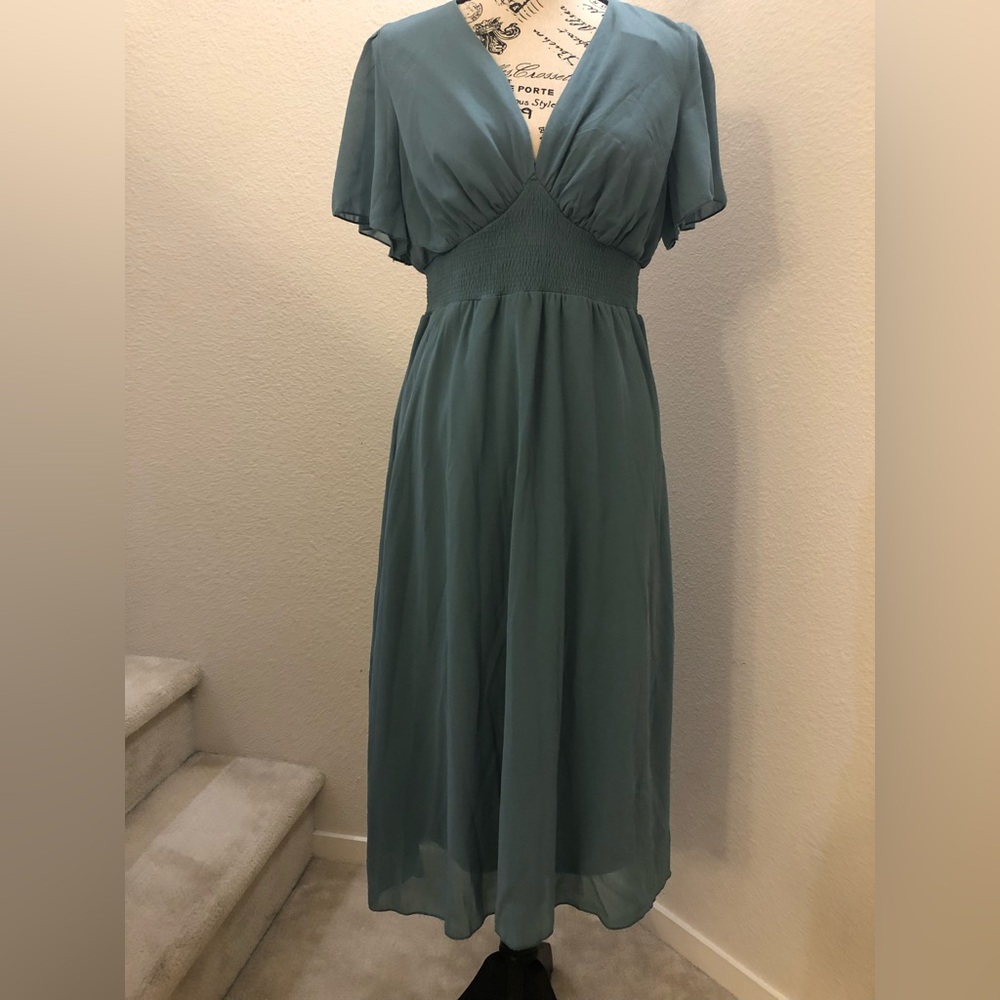 Baltic Born Sarah Smocked Midi Dress 👗 Lagoon Blue M